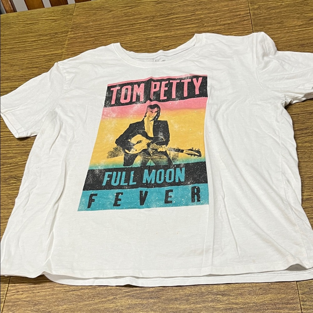 3/$10 Hybrid & Company White Graphic Tee - Tom Petty Design band T